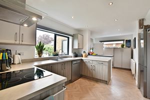 Photo 7- click for photo gallery